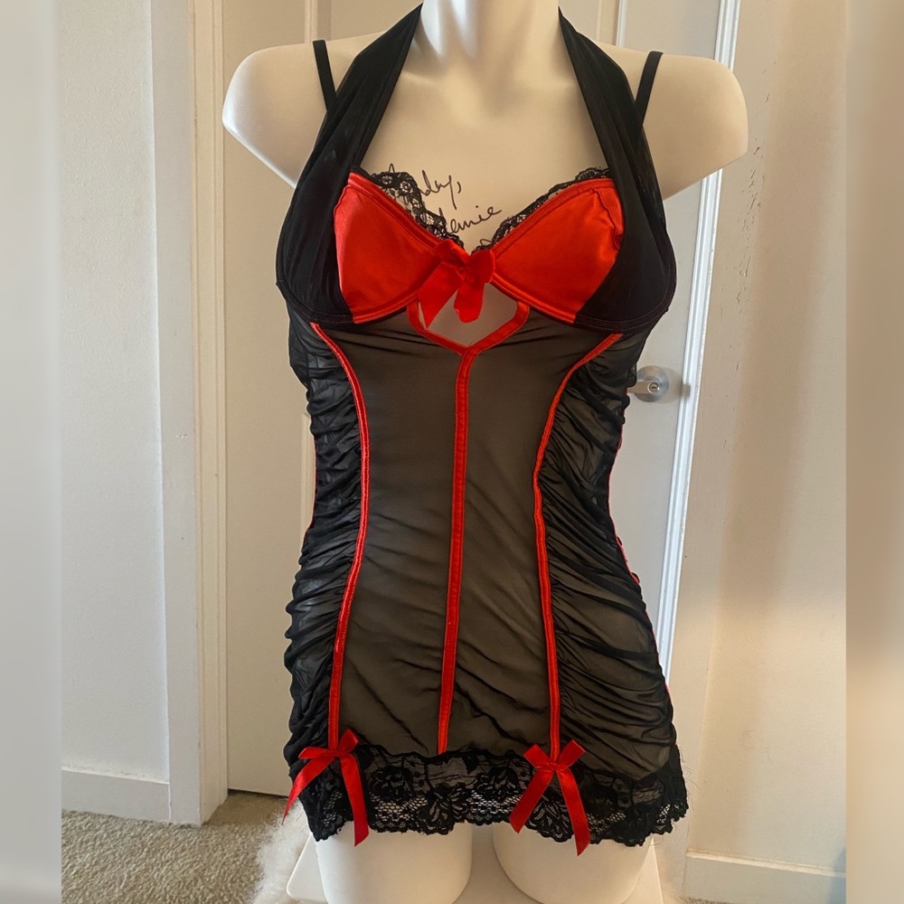 Sexy Burlesque Lingerie Red and Black Lace with extra halter tie, LIKE NEW XL